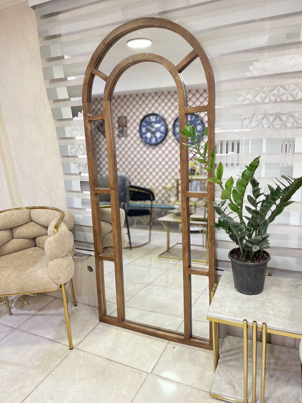 آینه قدی چوبی روس مدل پنجره ای